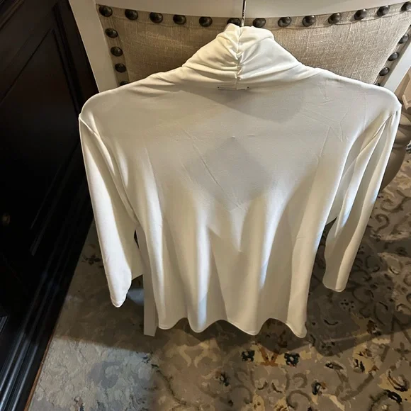 Classy casual blouse - Picture 2 of 2